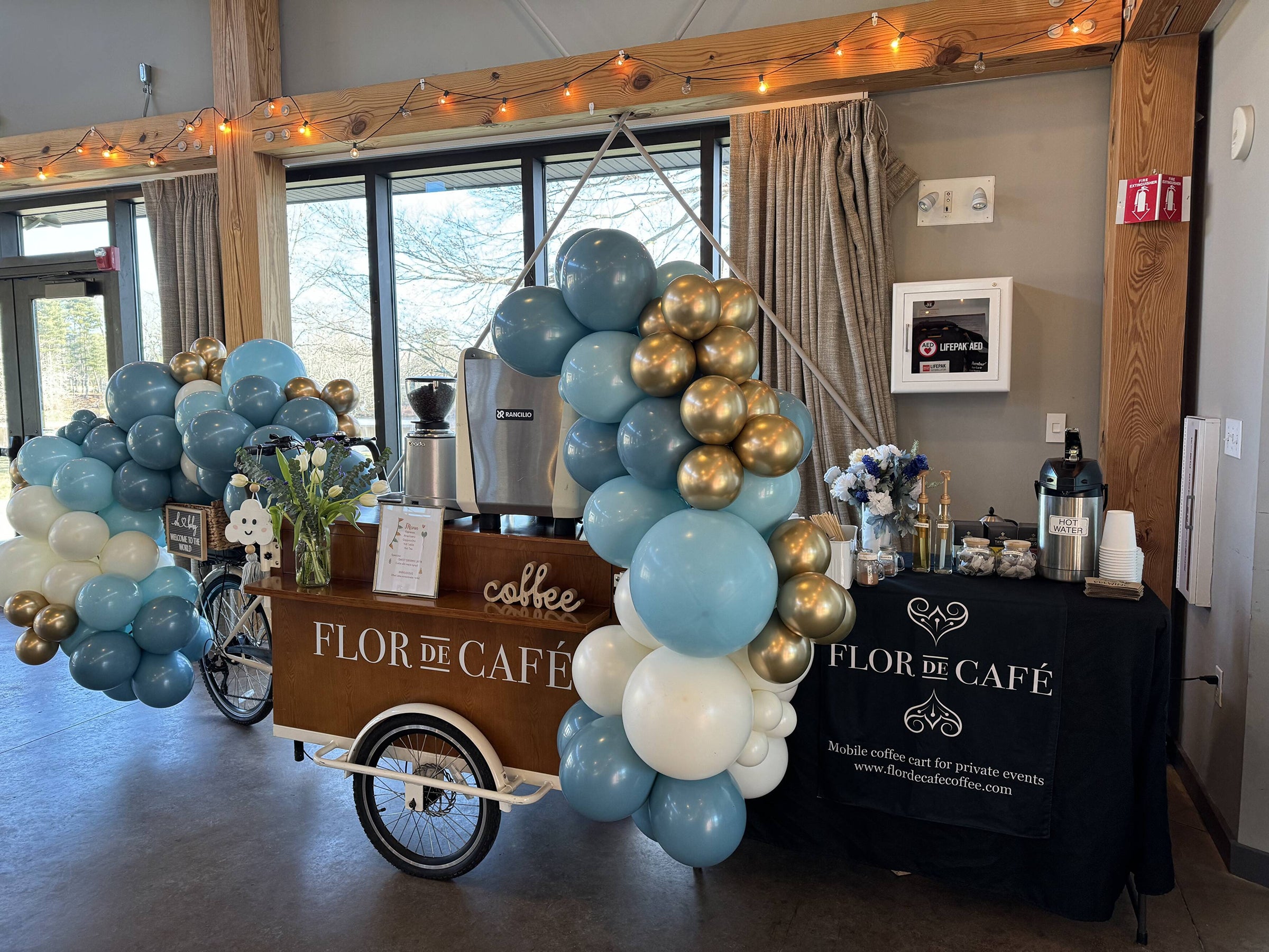 Flor de Café mobile coffee cart and team in Amesbury, MA